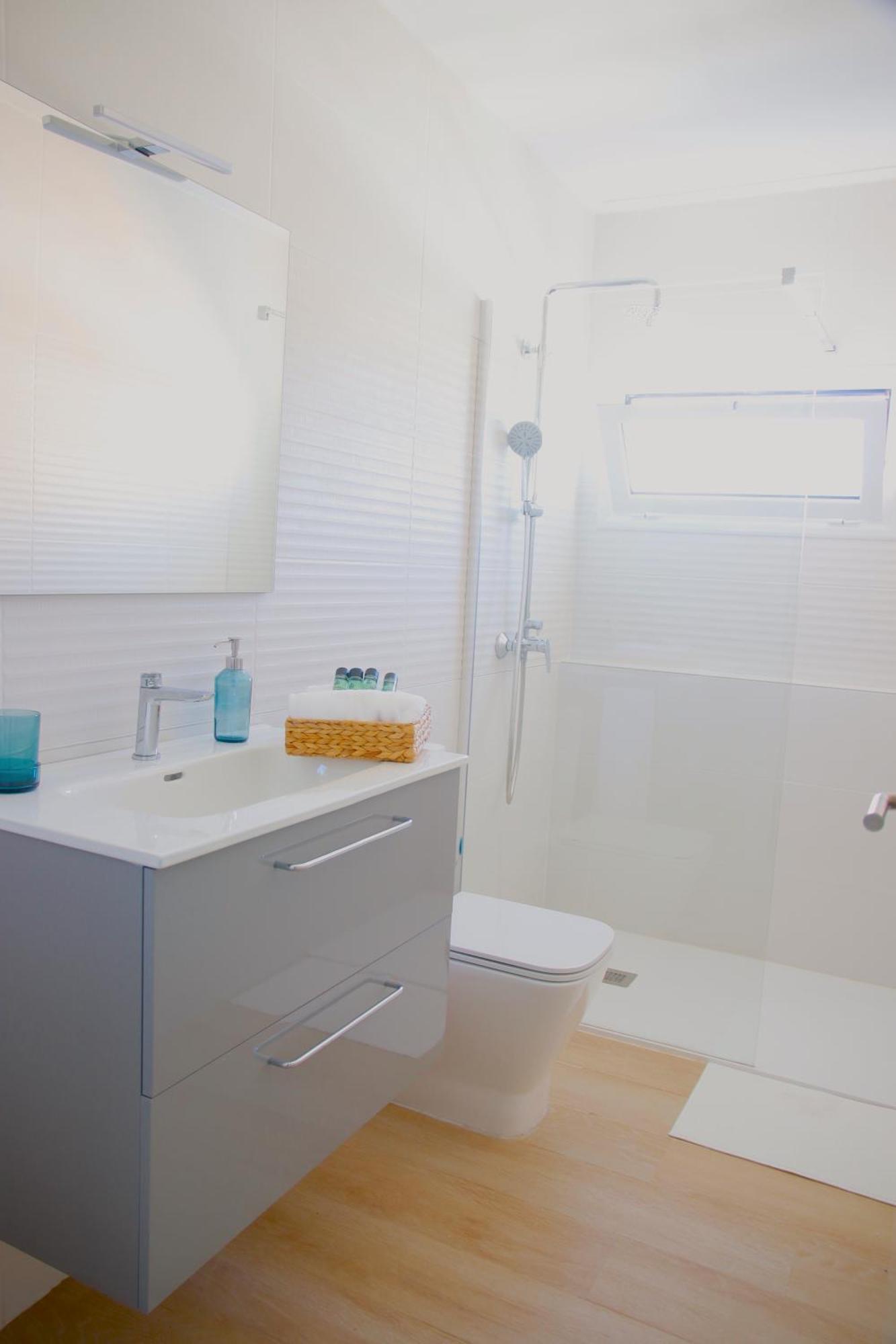Suites Verano Azul Castillo del Romeral Ngoại thất bức ảnh