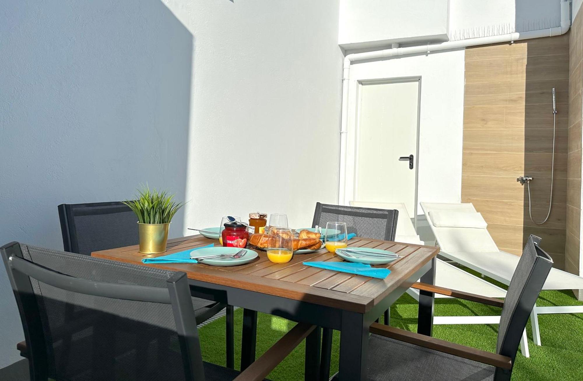 Suites Verano Azul Castillo del Romeral Ngoại thất bức ảnh