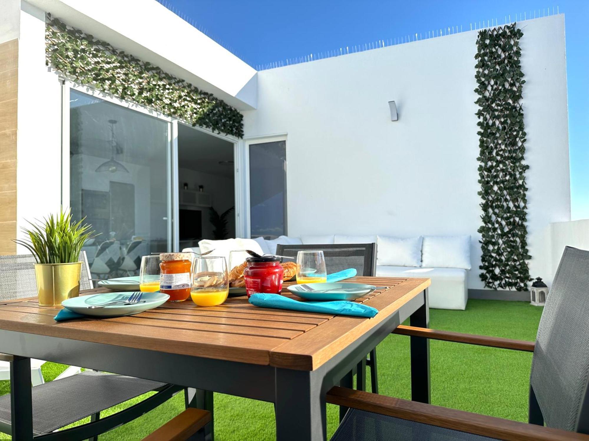 Suites Verano Azul Castillo del Romeral Ngoại thất bức ảnh